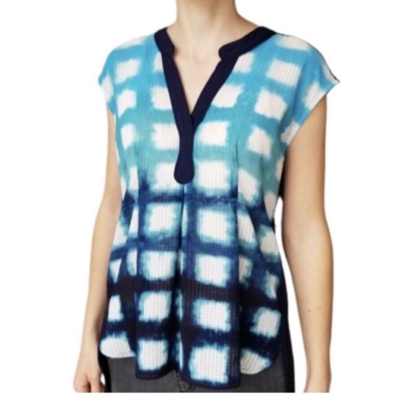 Postmark Egress Tie Dye Mixed Media Tunic - Picture 1 of 6
